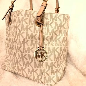 MK Tote bag